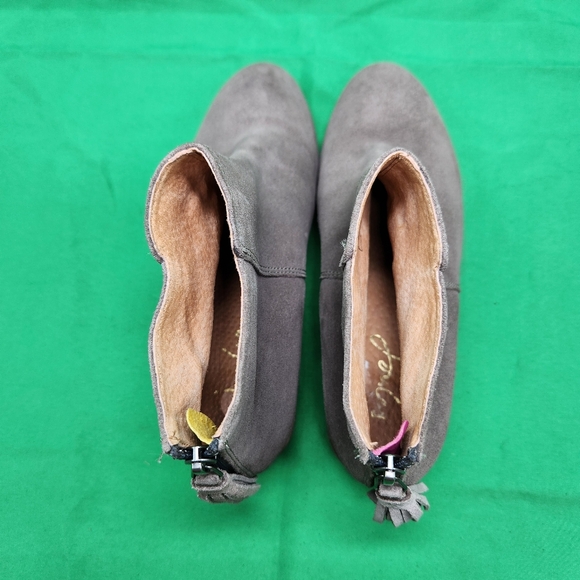 Joules Womens Size 6 Gray Grey Back Zip Tassel Ankle Suede Leather Boots Booties - Picture 5 of 13